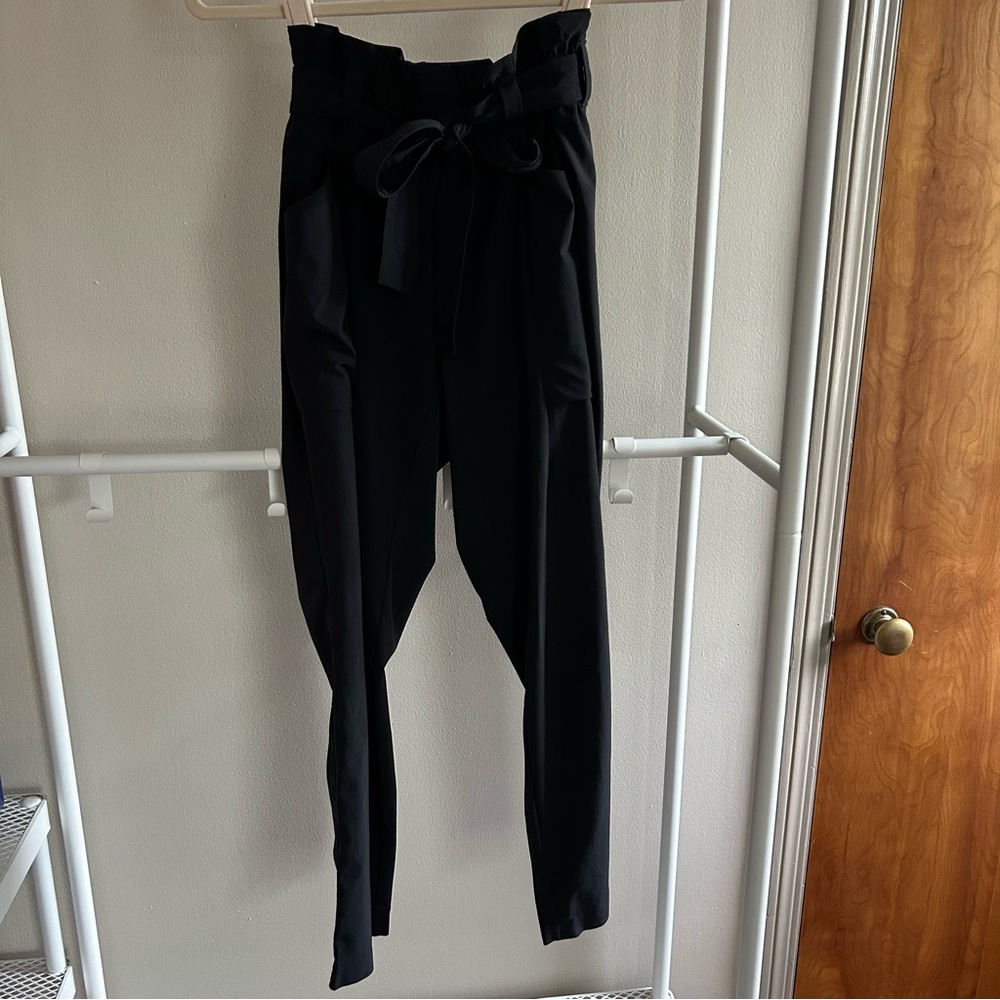 Athleta Skyline Pant Il Paper Bag Ankle black Size 0